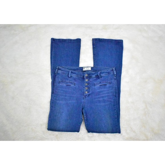 Free People Exposed Button Fly High Rise Irreplaceable Flare Jeans Size 29 Bell - Picture 1 of 10